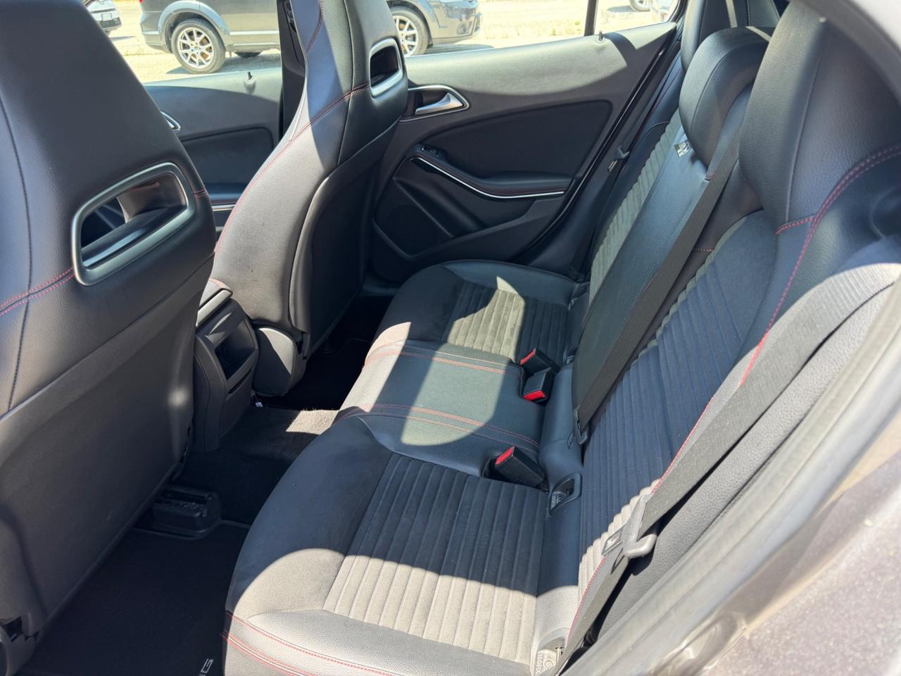 Mercedes-benz GLA 200 d Automatic Premium
