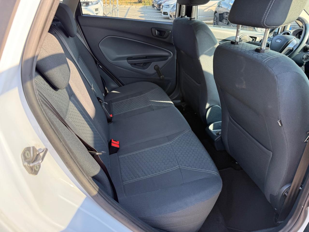 Ford Fiesta 1.4 5 porte Bz.- GPL Titanium