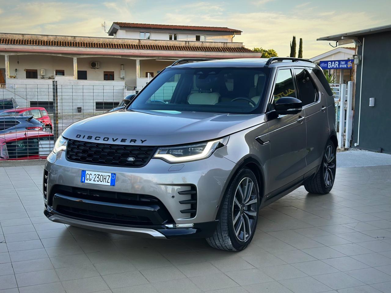 Land Rover Discovery 3.0D I6 249 CV AWD Auto R-Dynamic HSE