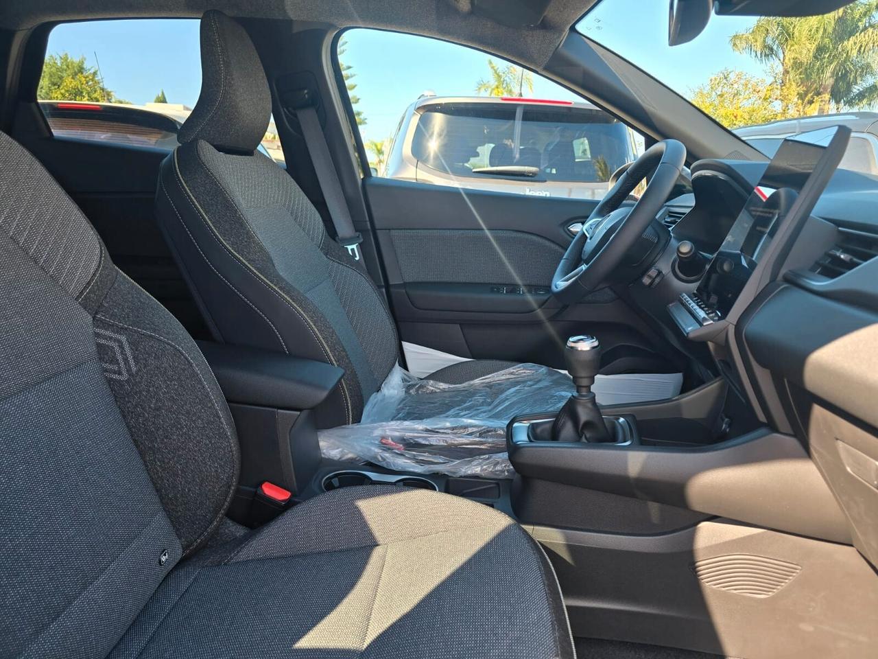 RENAULT CAPTUR TECHNO GPL 100CV NUOVA FULL