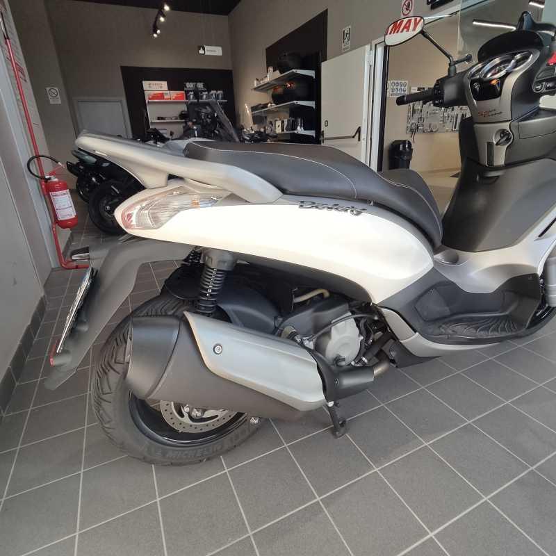 Piaggio Beverly 350 SportTouring ie ABS - 2016