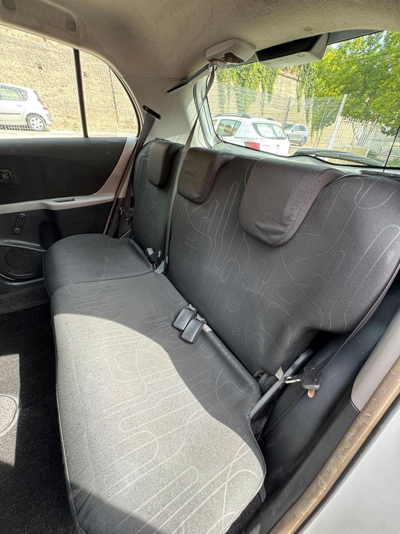 TOYOTA YARIS 1.0 5p. SOL *PREZZO REALE*