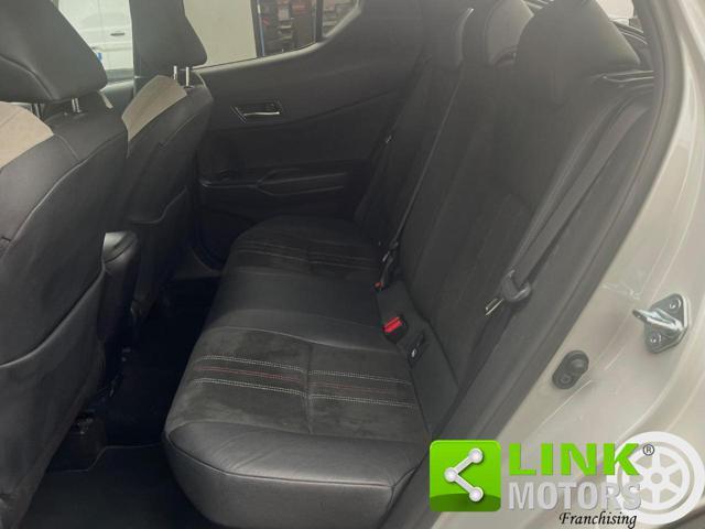 TOYOTA C-HR 2.0 Hybrid E-CVT GR Sport