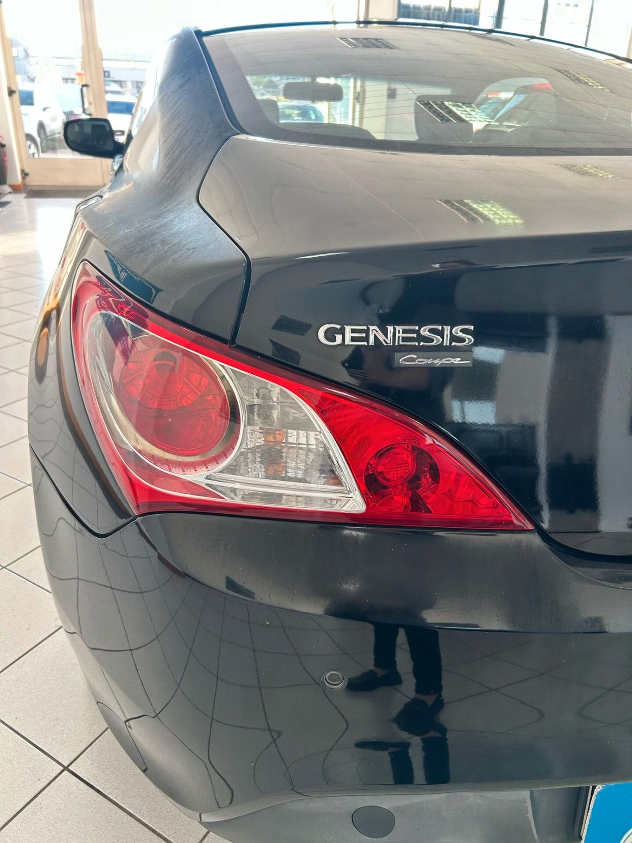 Hyundai Genesis Coupe 2.0 Turbo Sport 2013