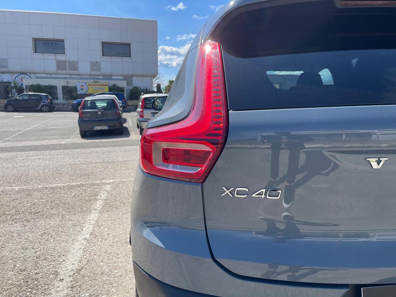 Volvo XC40 T3 Momentum Pro #10192