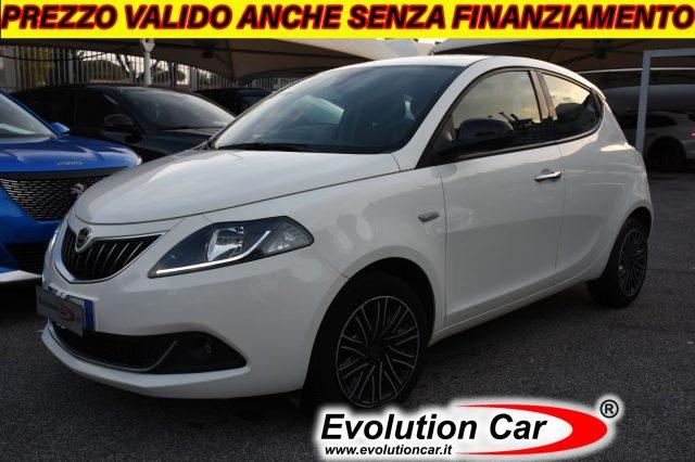 LANCIA Ypsilon 1.0 FireFly 5 p. S&S Hybrid Gold **5 POSTI**