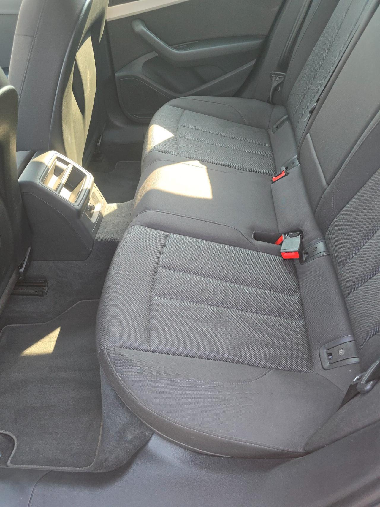 Audi A4 Avant 40 TDI S tronic Business