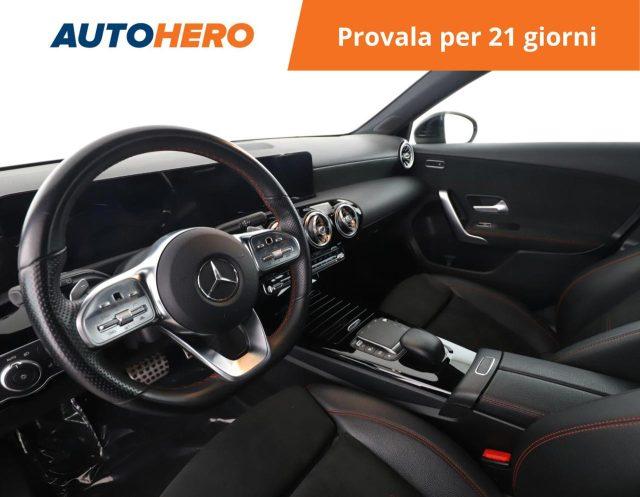 MERCEDES-BENZ A 180 Automatic Premium