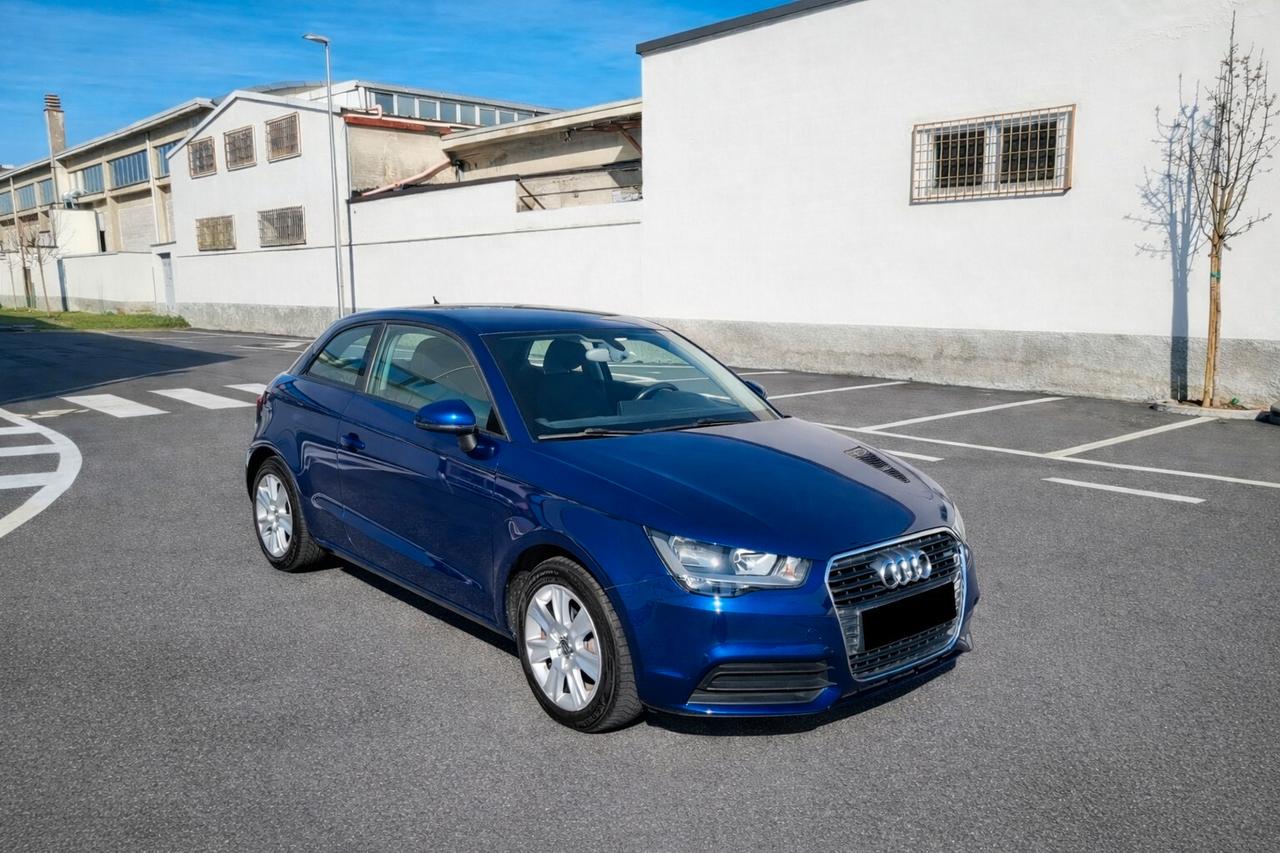 Audi A1 1.6 TDI S tronic Admired C/Clima NEOPATENTATI