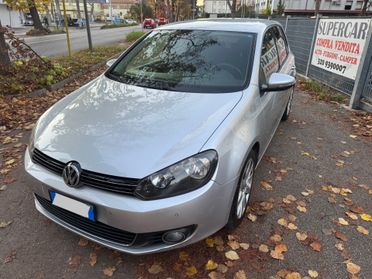 VW Golf 1.6 TDI 5p. Highline neopaten garanzia 12 mesi