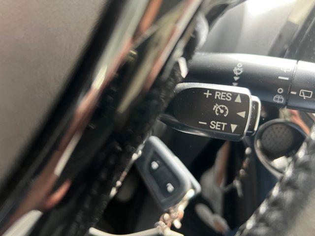 PEUGEOT 108 PureTech 82 5porte Allure da ?90,00 mensili ant0
