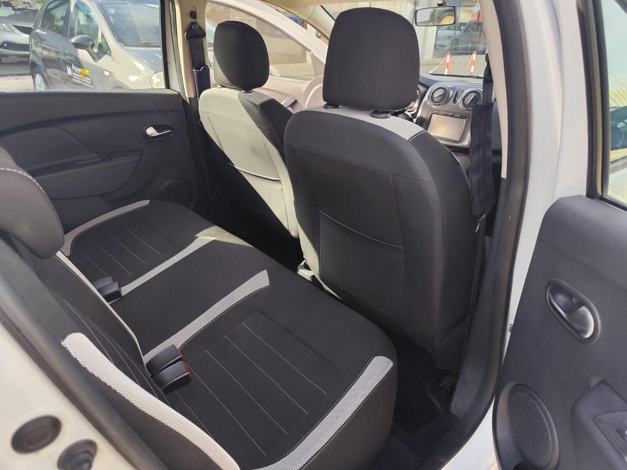 Dacia Sandero 1.5 dCi 8V 90CV Start&Stop