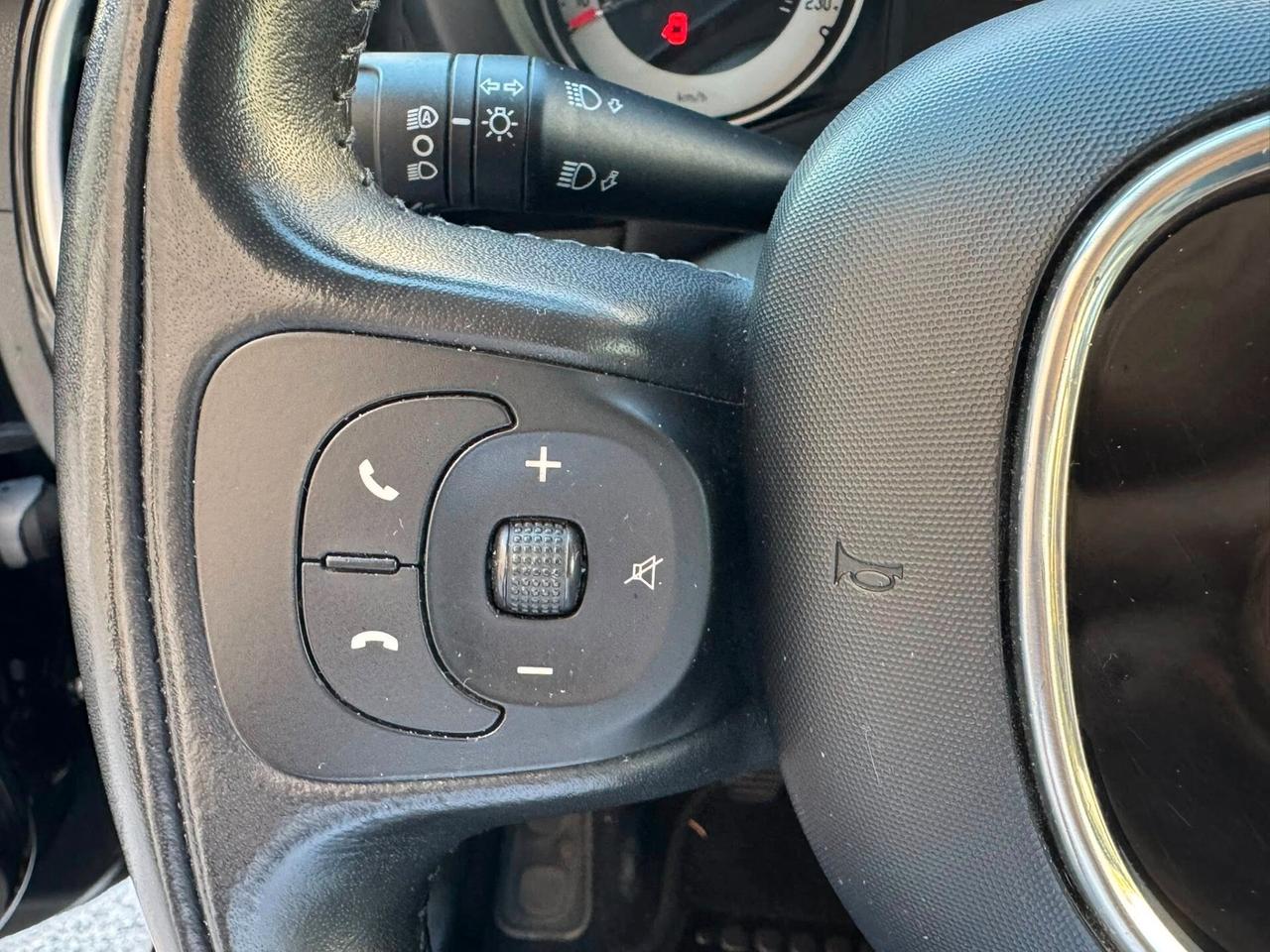 FIAT 500L TREKKING BI-COLORE 1.6 MJ 120 CV. NAVI+CERCHI
