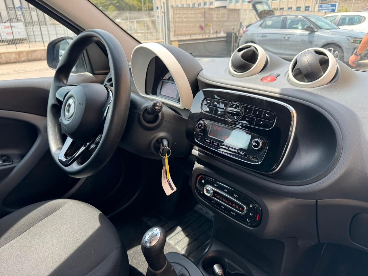 Smart ForFour 70 1.0 Youngster