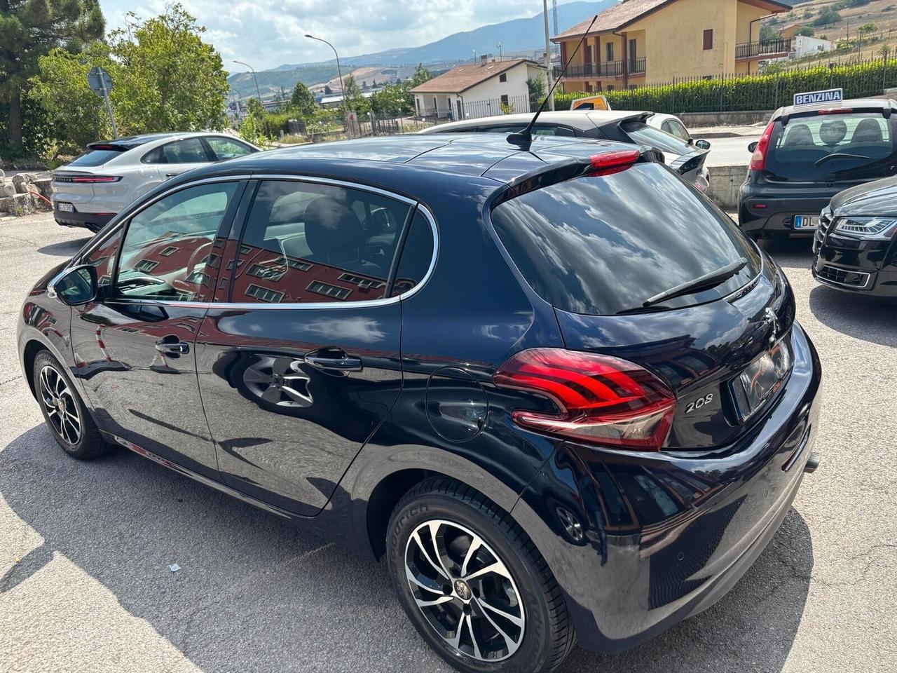 Peugeot 208 PureTech Turbo 110 EAT6 S&S 5 porte GT Line