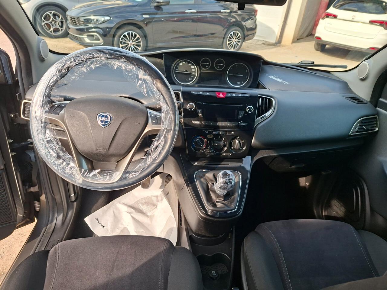 Lancia Ypsilon 1.3 MJT 16V 95 CV 5 porte S&S Gold