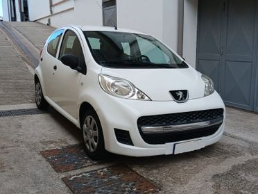 Peugeot 107 1.0 68CV 5p. Desir