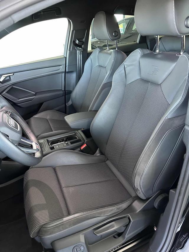 AUDI Q3 SPB 35 TFSI S tronic S line edition