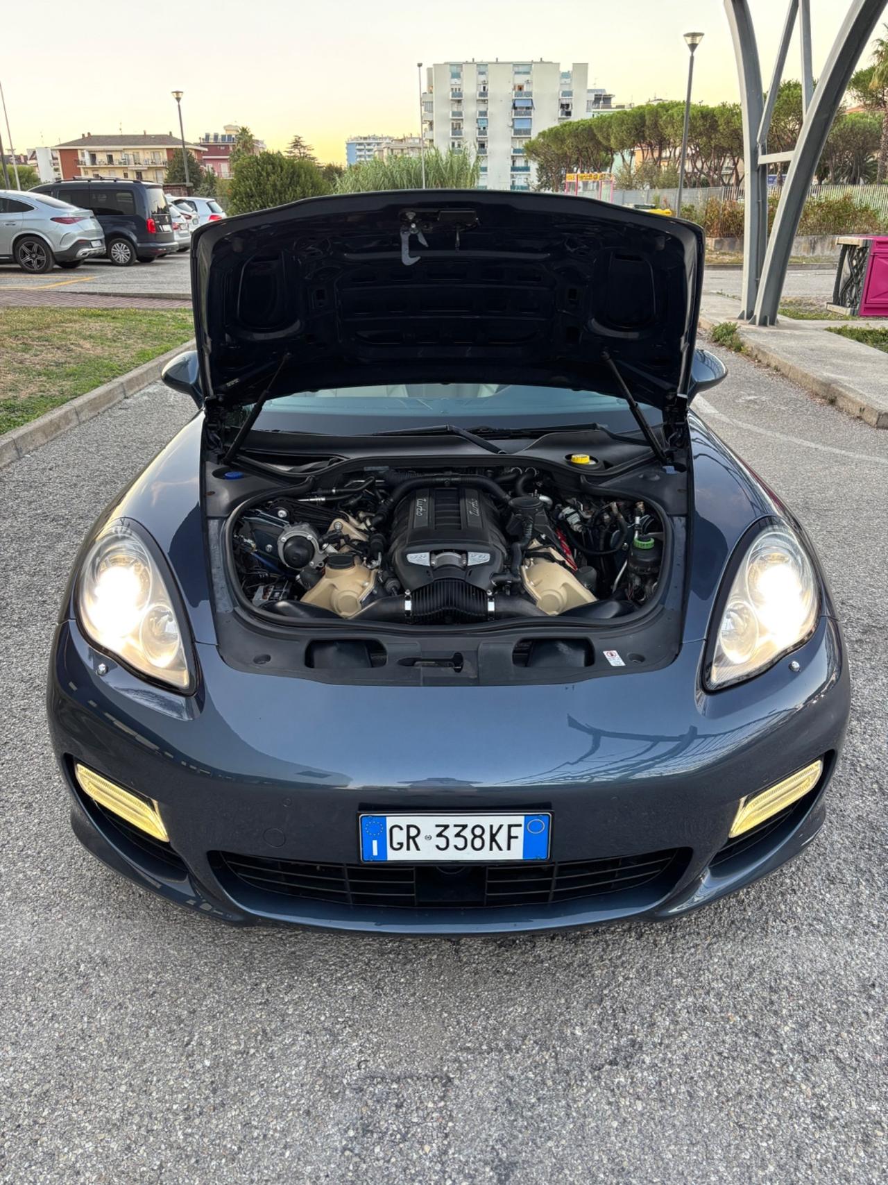 Porsche Panamera 4.8 TURBO S V8 500CV