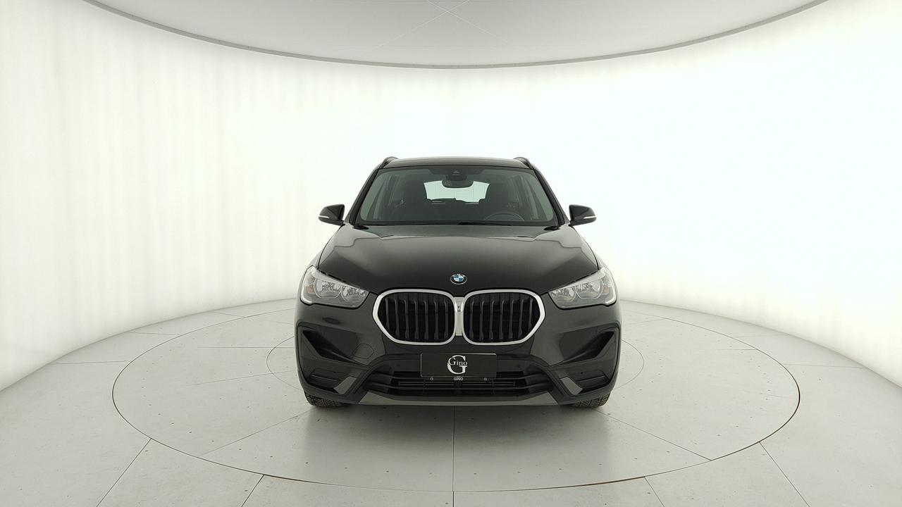 BMW X1 F48 2019 - X1 sdrive18i Advantage 136cv auto