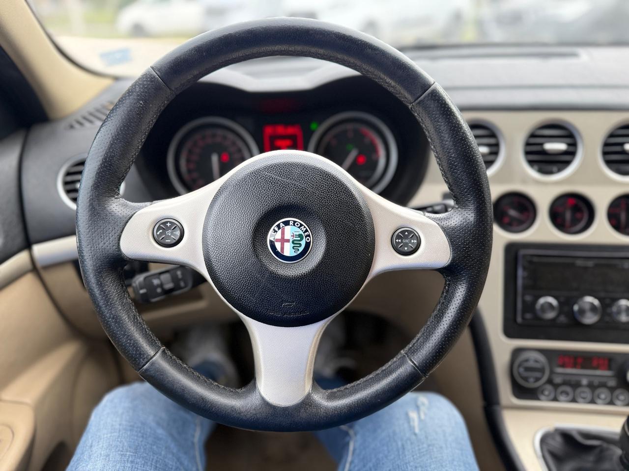 Alfa Romeo 159 1.9 JTDm 16V Sportwagon Distinctive