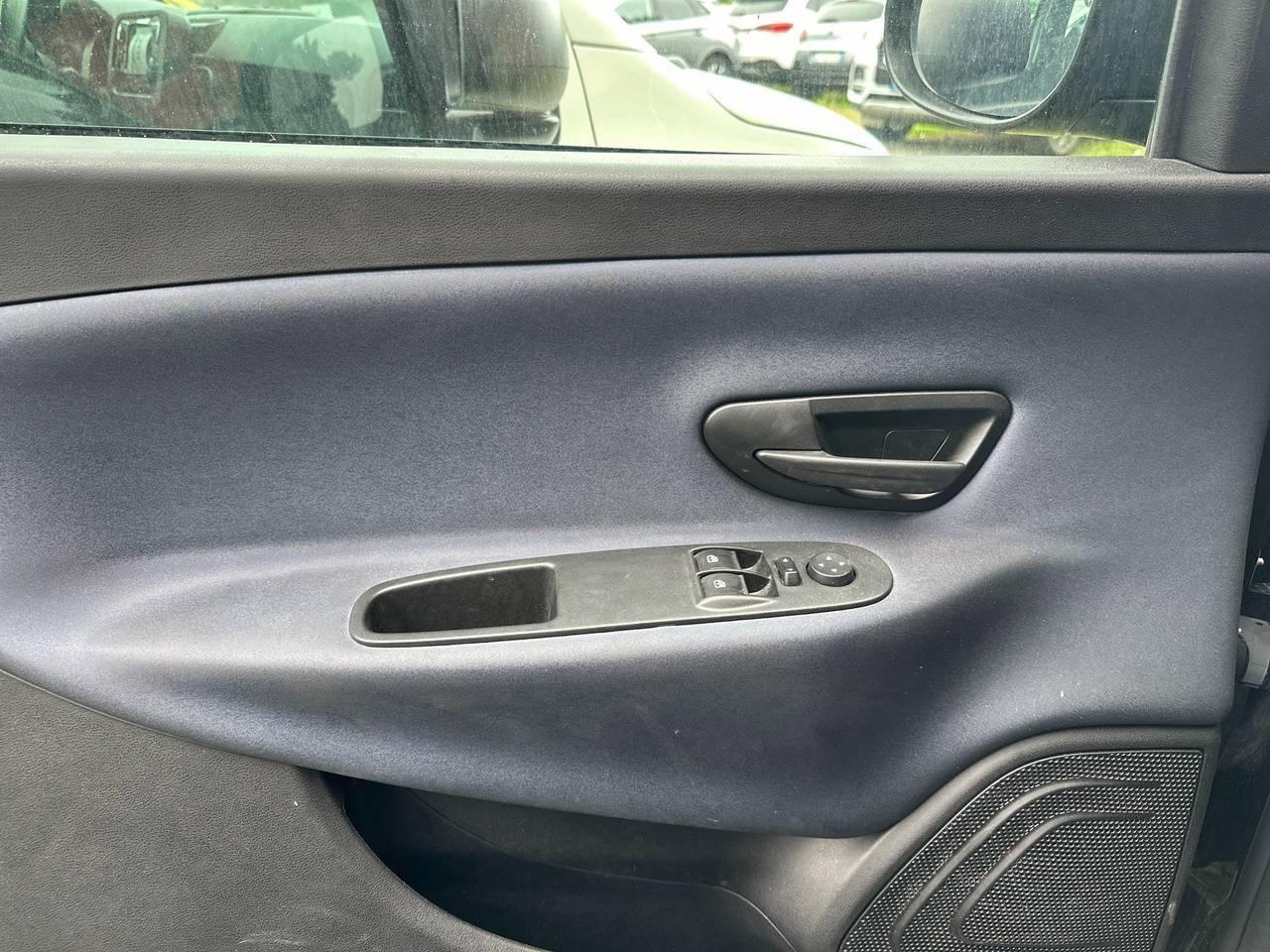 LANCIA Ypsilon III 2021 - Ypsilon 1.0 firefly hybrid Gold s&s 70cv 5p.ti