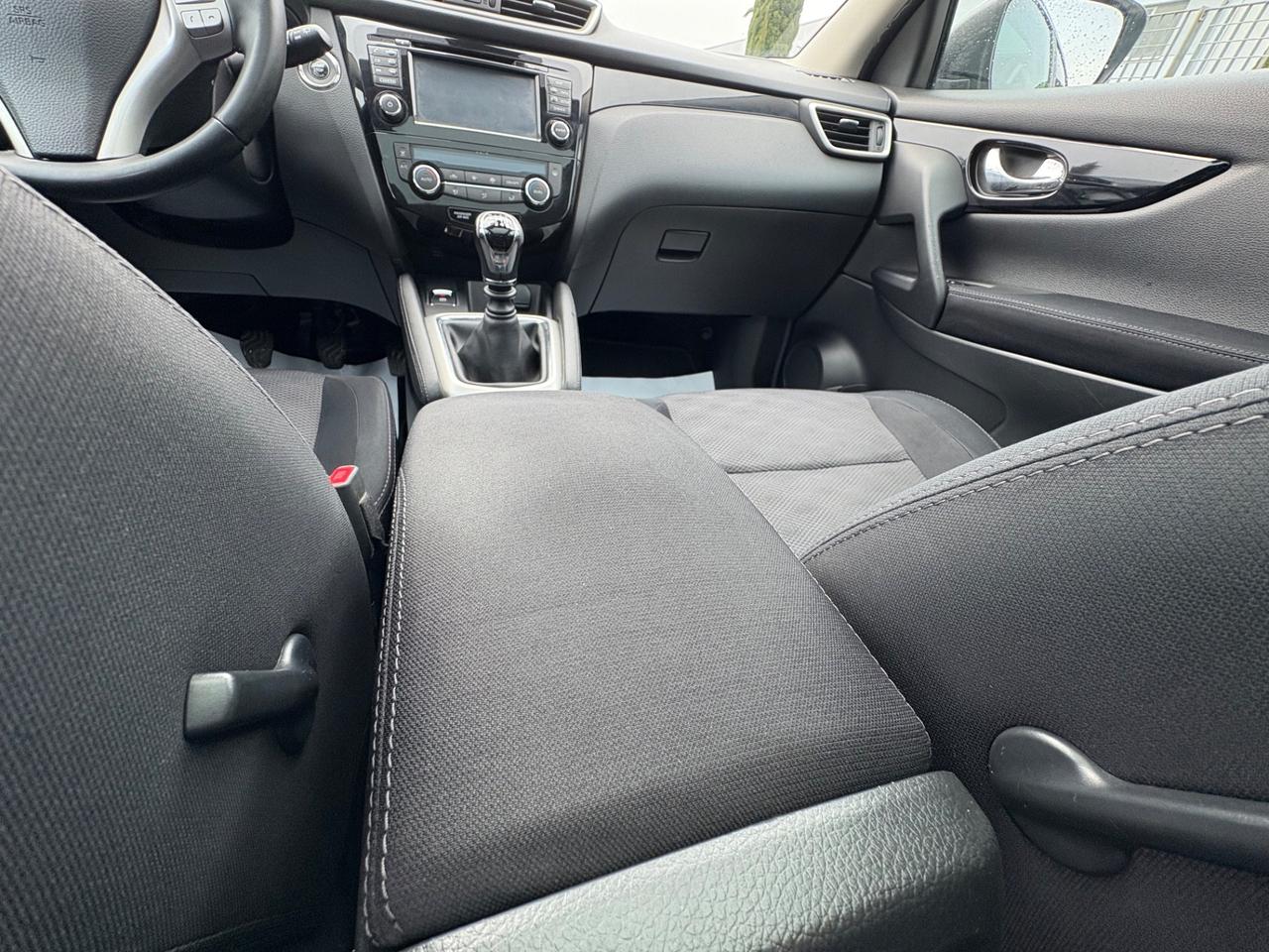 Nissan Qashqai 1.5 dCi DPF Tekna