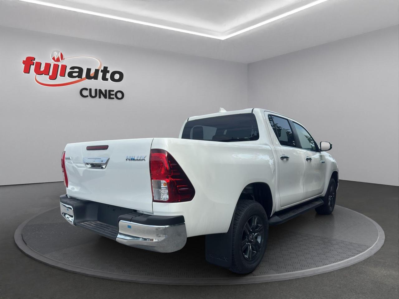 Toyota Hilux MY25 2.8 d-4d 48V double cab Lounge