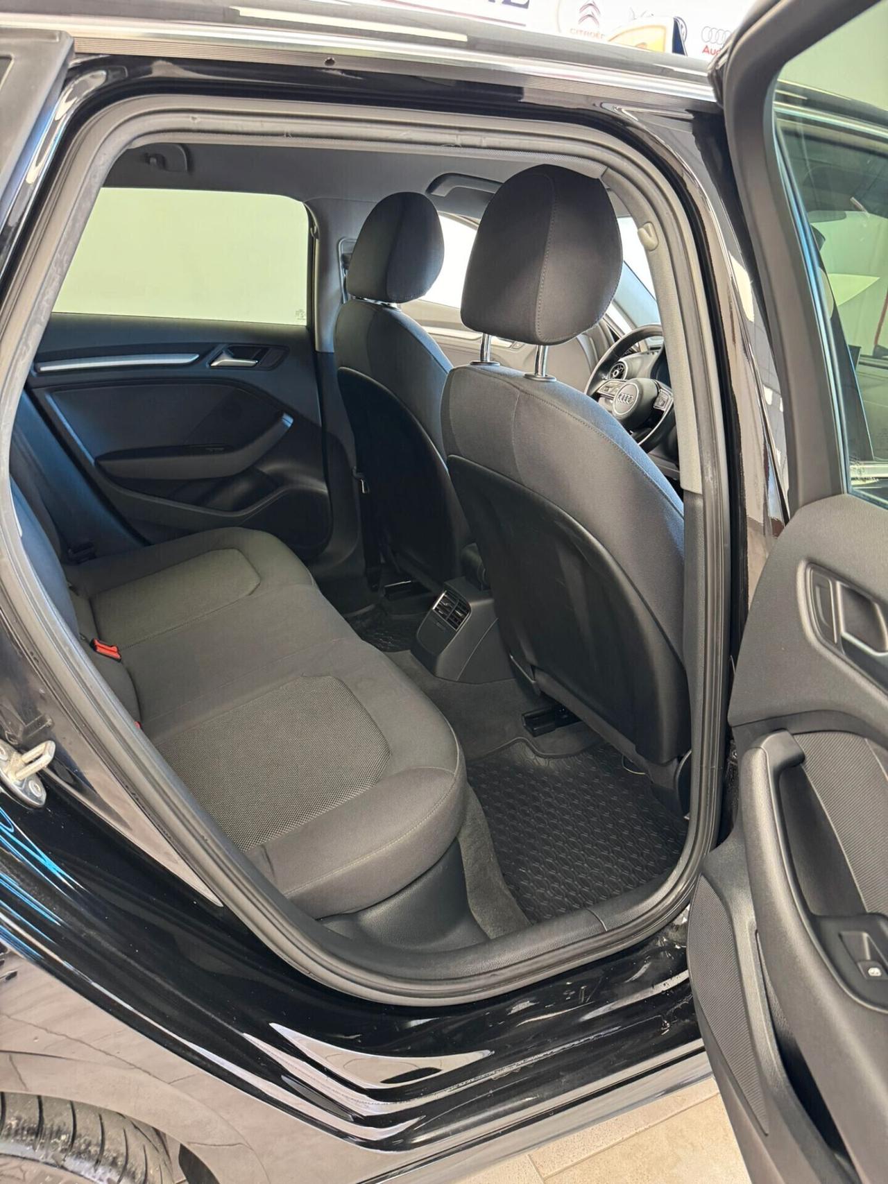 AUDI A3 SPB 35 TDI S TRONIC -S-LINE 2020