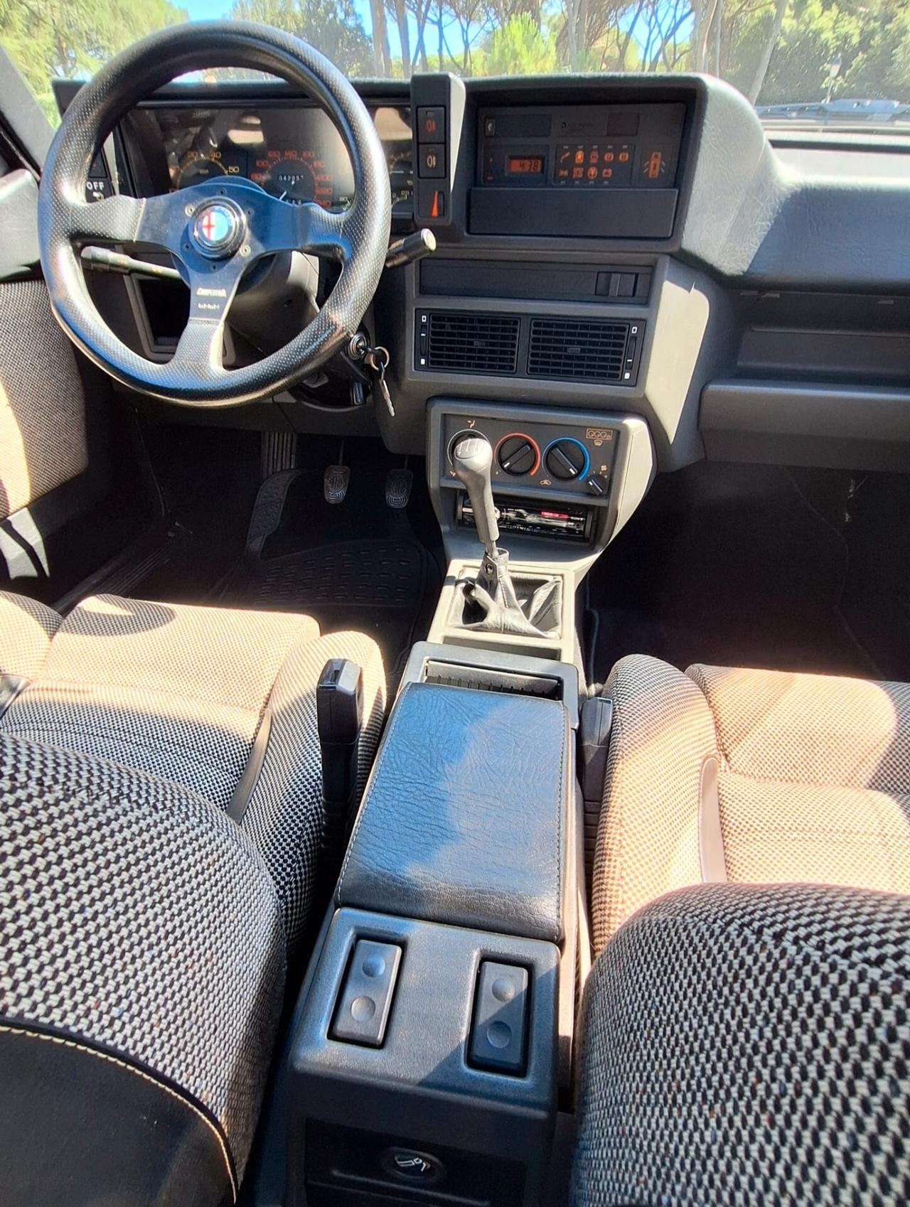 Alfa Romeo 75 TURBO EVOLUZIONE - N 303 di 500
