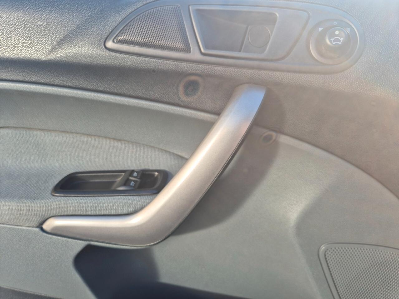 Ford Fiesta Fiesta+ 1.4 TDCi 68CV 3 porte