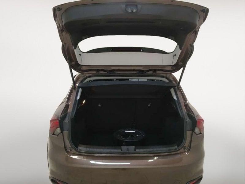 FIAT Tipo 5p 1.0 Cross 100cv