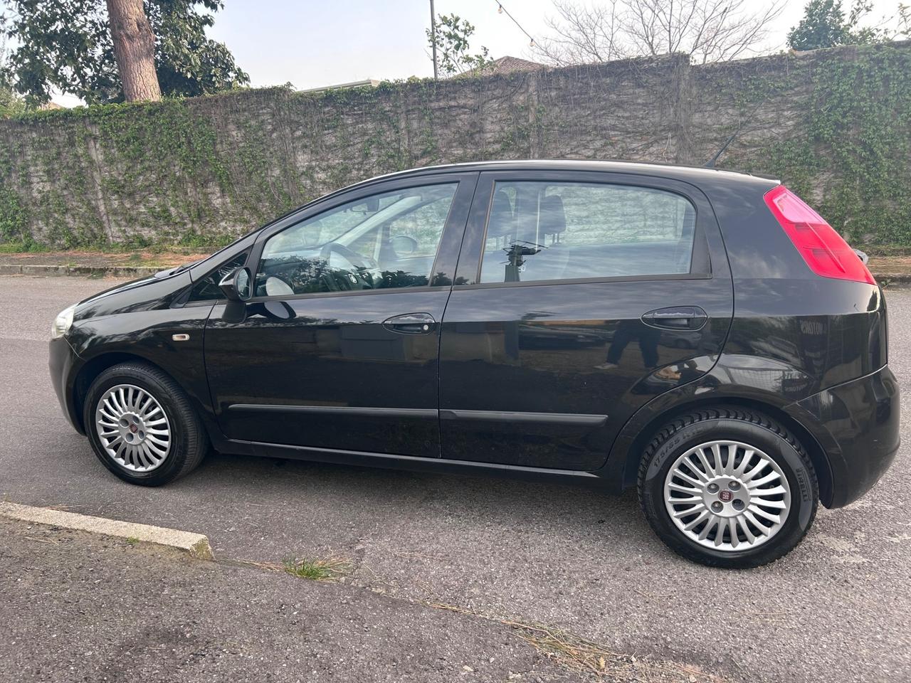 Fiat Grande Punto 1.3 MJT 75 CV 5 porte Dynamic