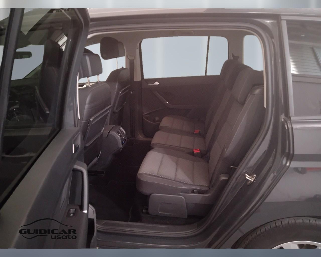 VOLKSWAGEN Touran III 2015 - Touran 1.5 tsi Business 150cv dsg