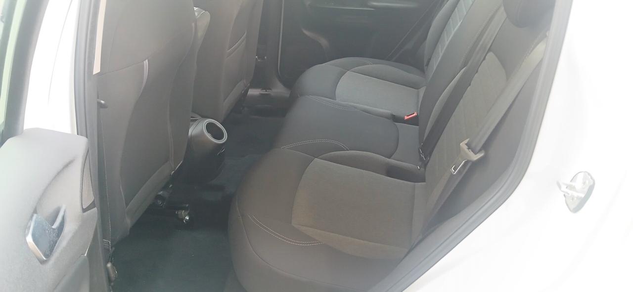 Alfa Romeo Giulietta 1.6 JTDm 120 CV neopatentati