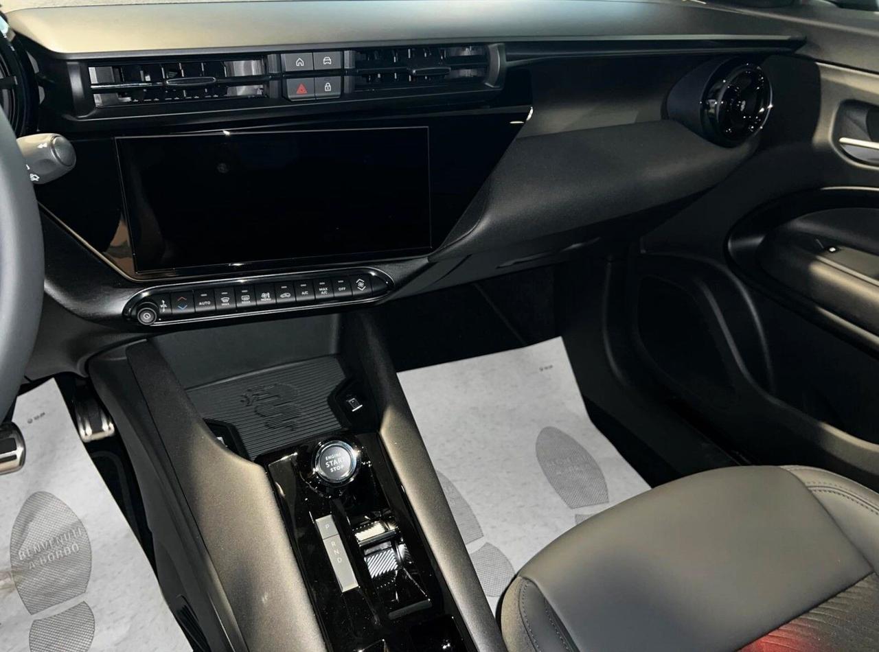 Alfa Romeo Junior 1.2 145 CV Hybrid eDCT6 Ti