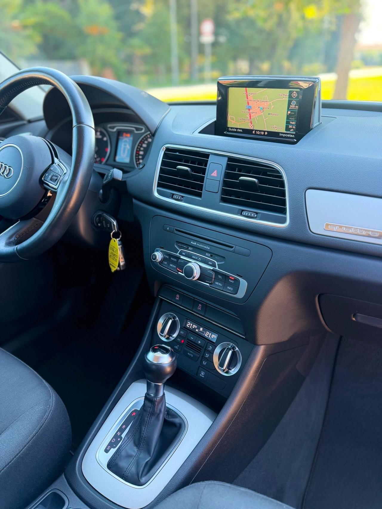 Audi Q3 2.0 TDI quattro S tronic Business Plus