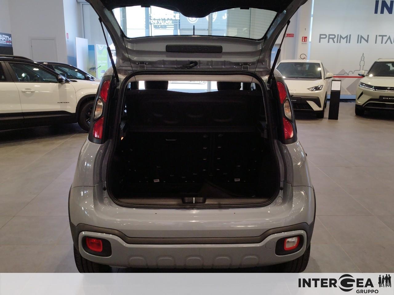 FIAT Panda 1.0 firefly hybrid City Cross