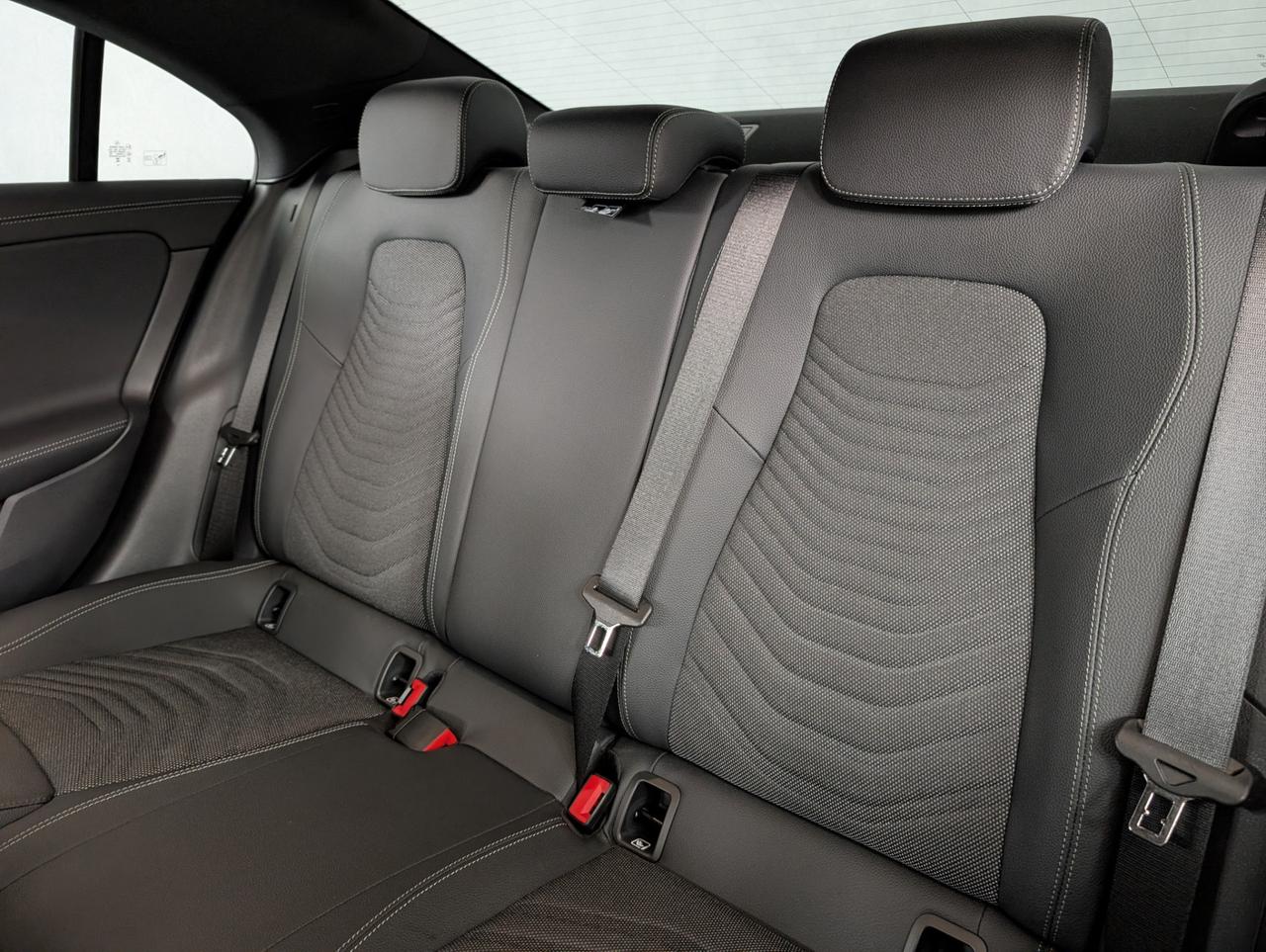 Mercedes-Benz 180 Automatic Progressive Advanced