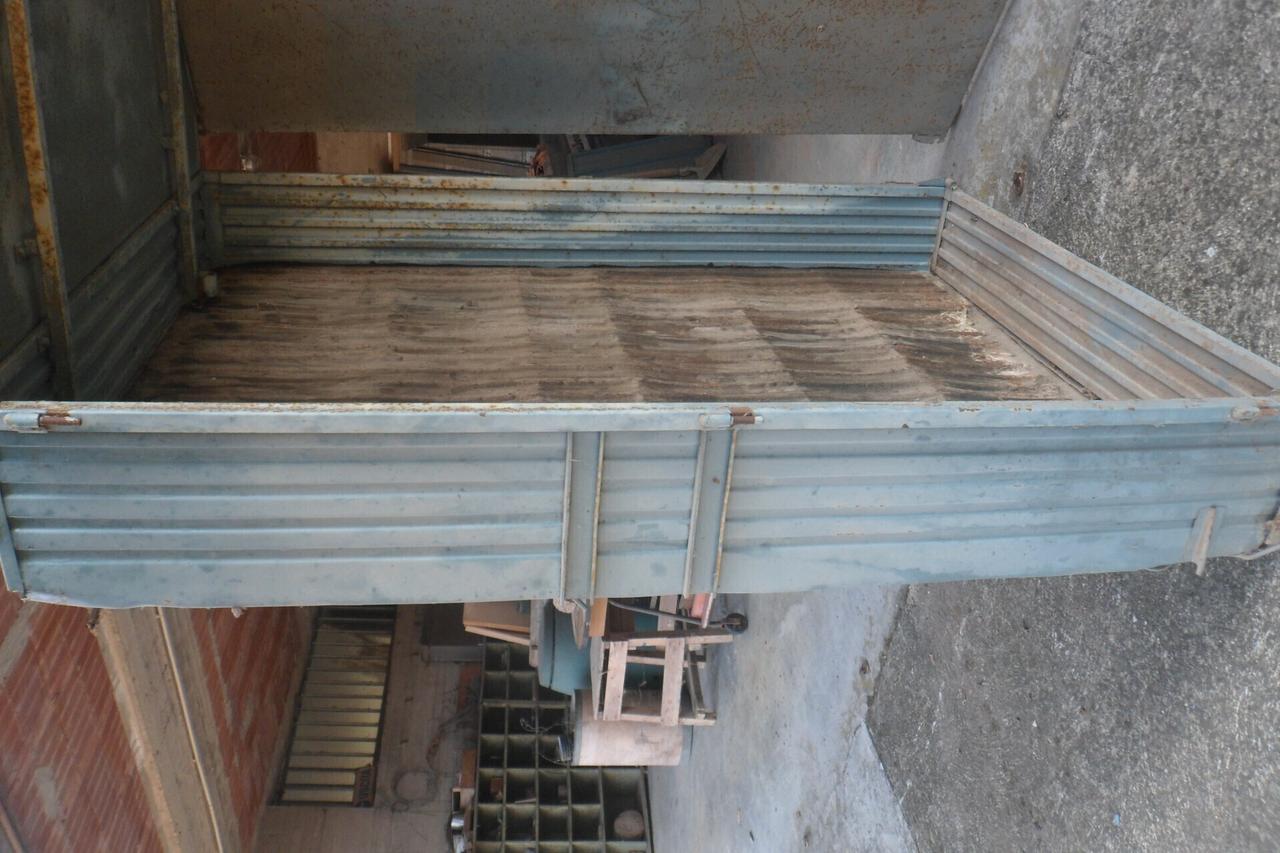 Piaggio Ape car p2/p3 solo cassone ribaltabile con soprasponde