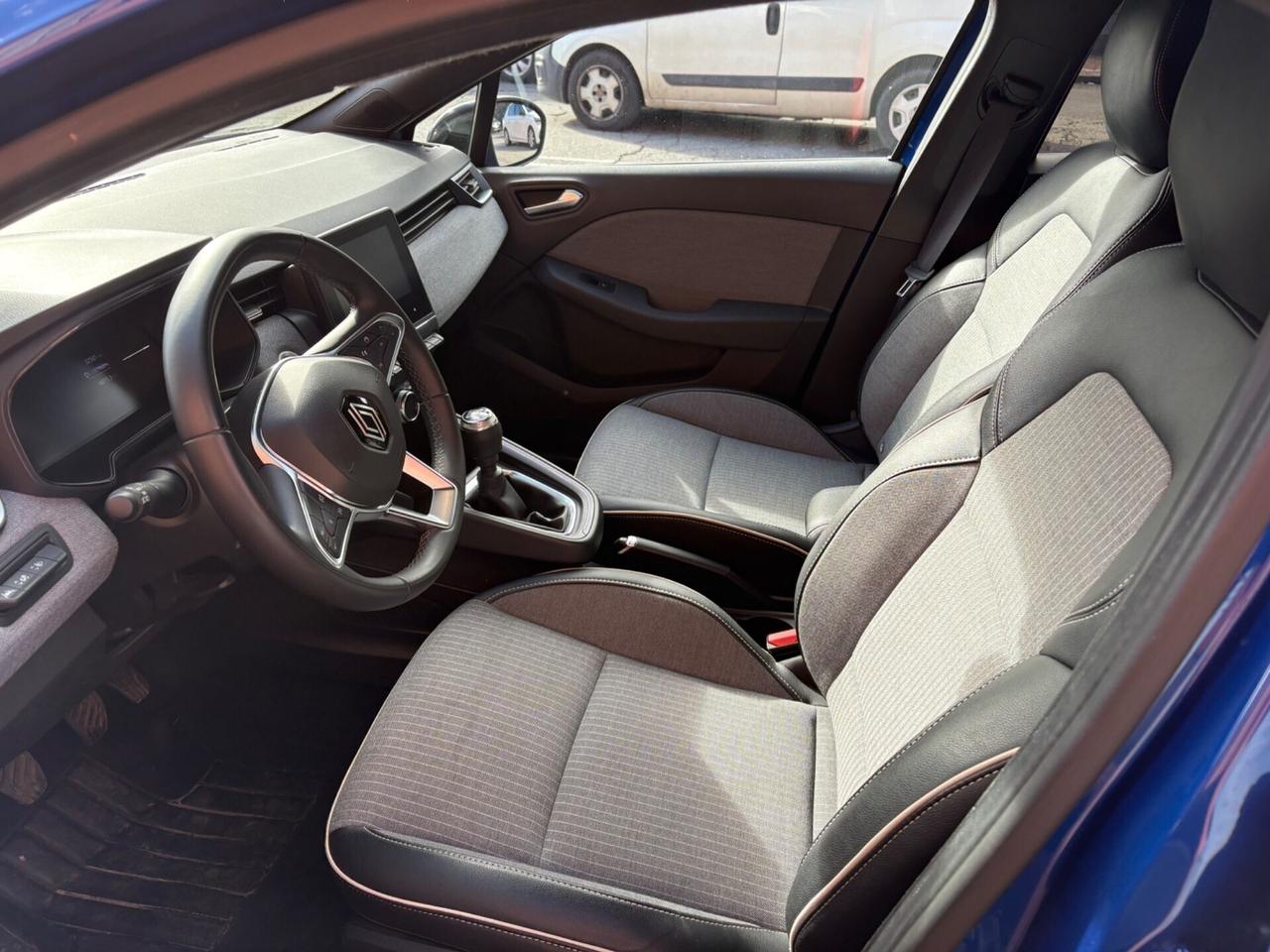 Renault Clio TCe 90 CV 5 porte 2024