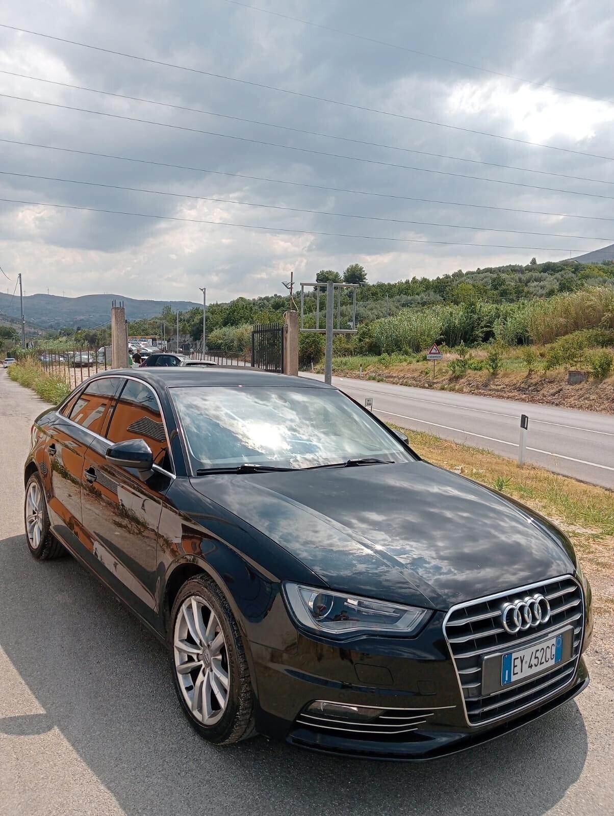 Audi A3 Sedan 1.6 TDI clean diesel quattro edition
