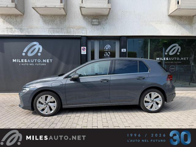 VOLKSWAGEN Golf 1.5 TSI eHybrid Plug-in 140 km autonomia DSG Style