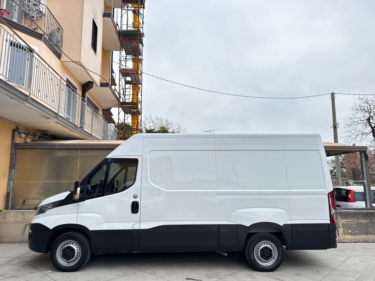 Iveco Daily 2.3 HPT 116Cv 35S12 L3 H2 12Q