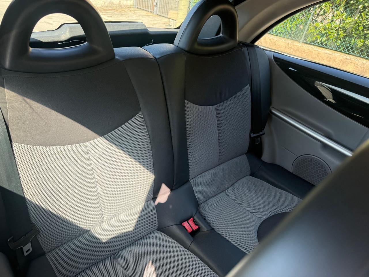 Citroen C3 Pluriel 1.4 HDi 70CV Pack Techno D&G