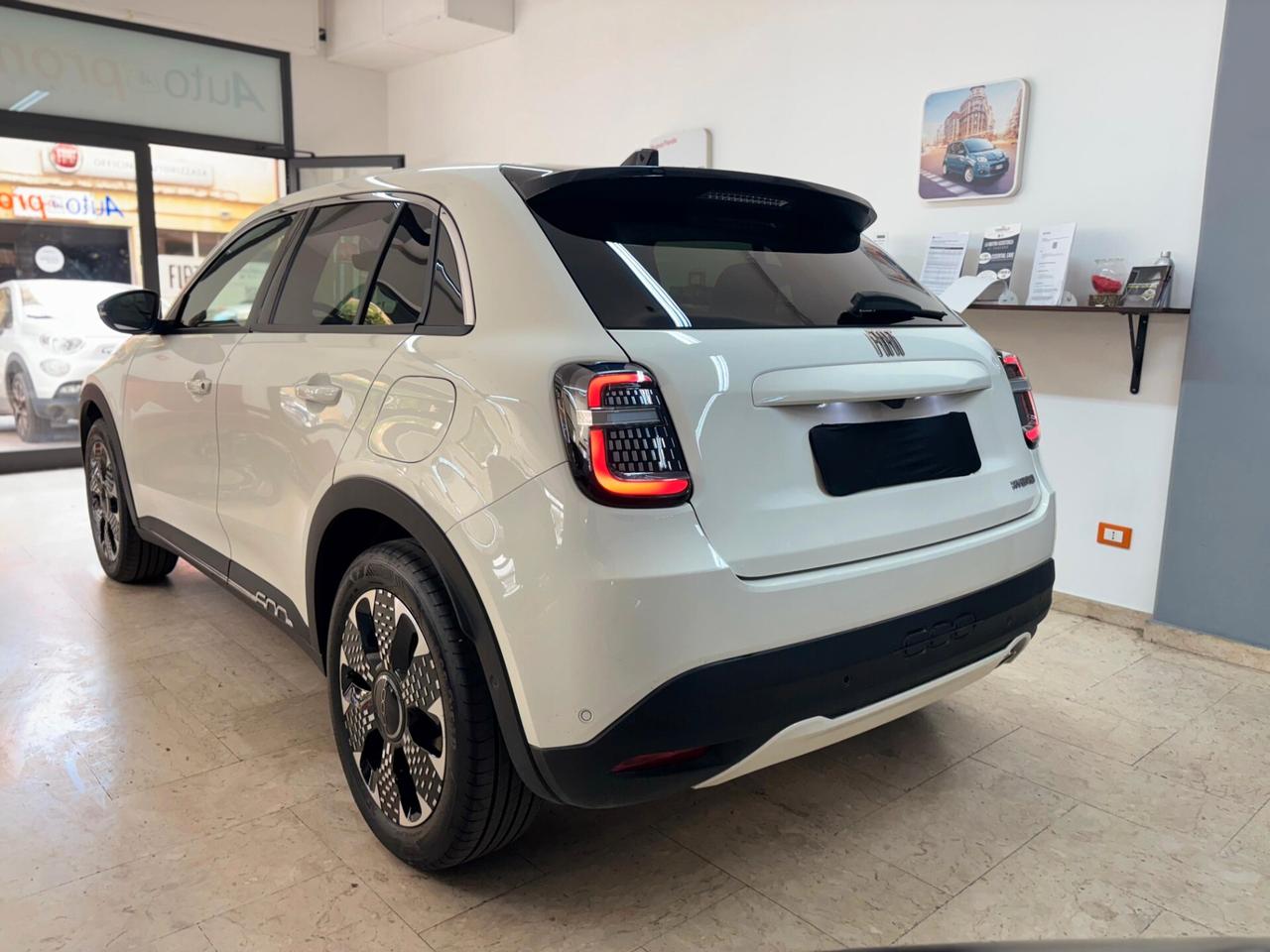 Fiat 600 Hybrid 110 CV DCT MHEV La Prima Plus