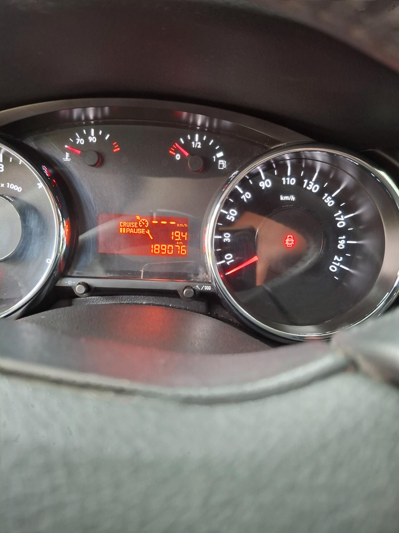 Peugeot 3008 1.6 HDi 110CV Tecno
