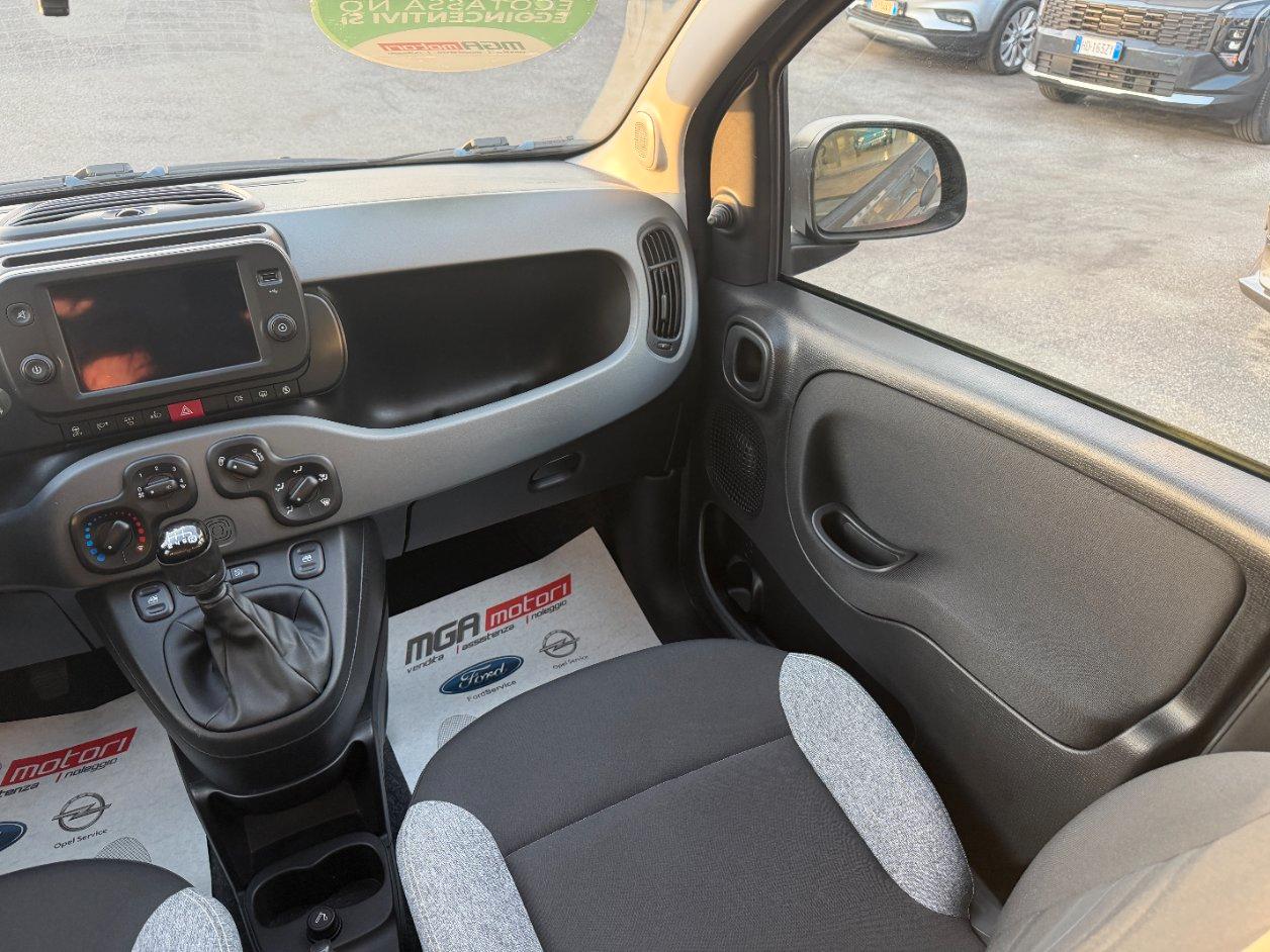 Fiat Panda 1.0 firefly hybrid City Life s&s 70cv 5p.ti