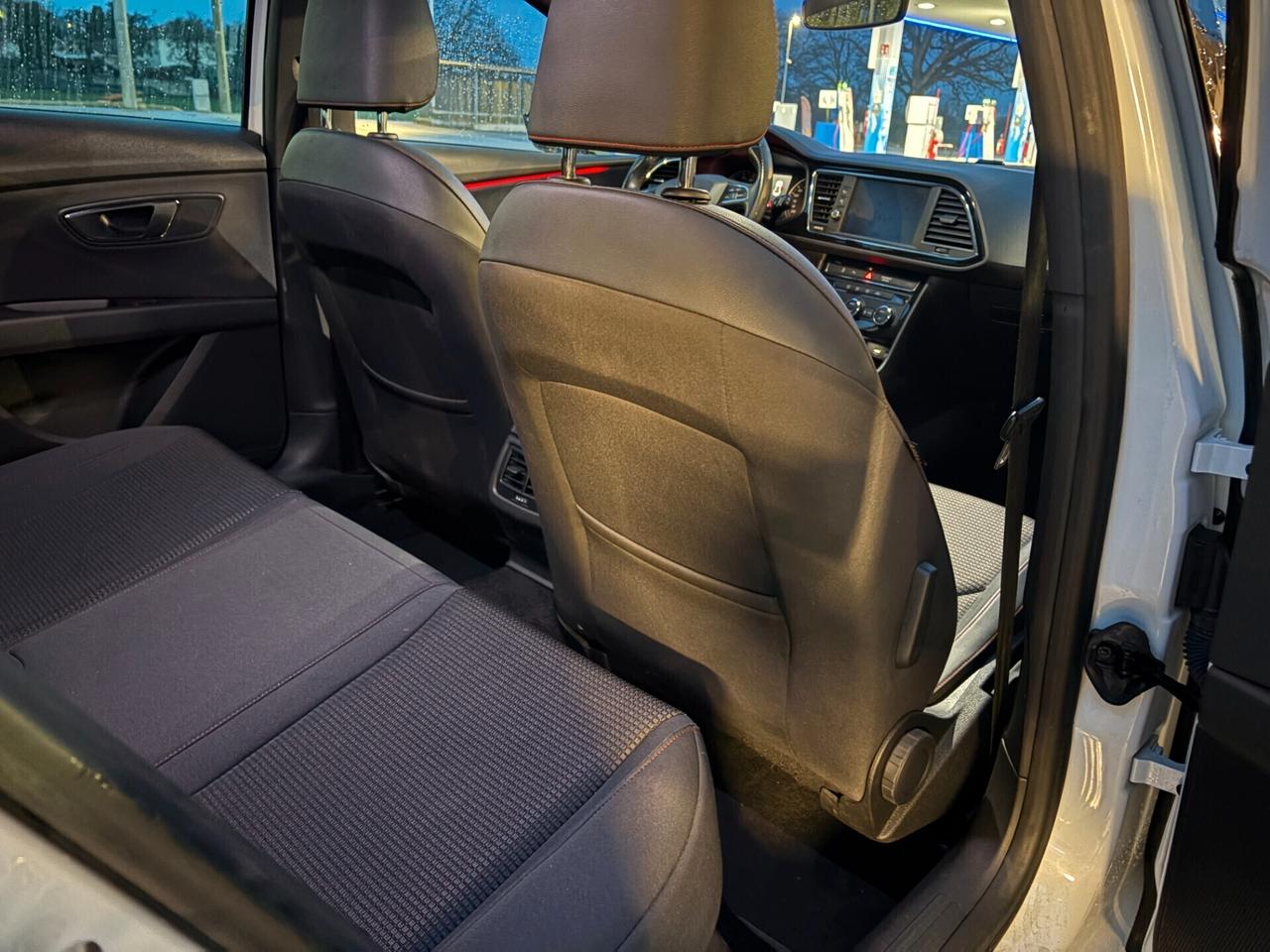 Seat Leon 1.5 TGI ALLESTIMENTO FR