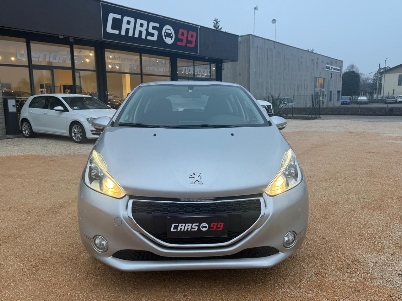 Peugeot 208 PureTech 82 5 porte Allure